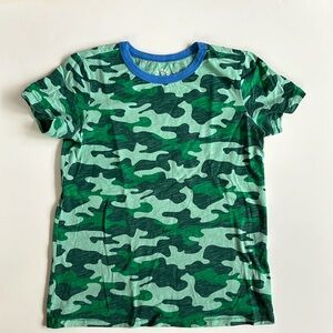 PRIMARY camo t-shirt sz 14 great shape